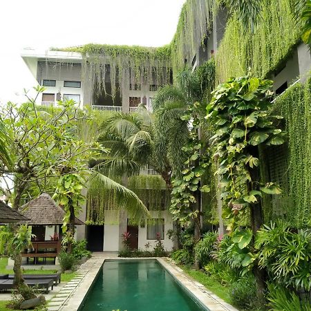 Ganga Hotel & Apartment Dempassar Exterior foto