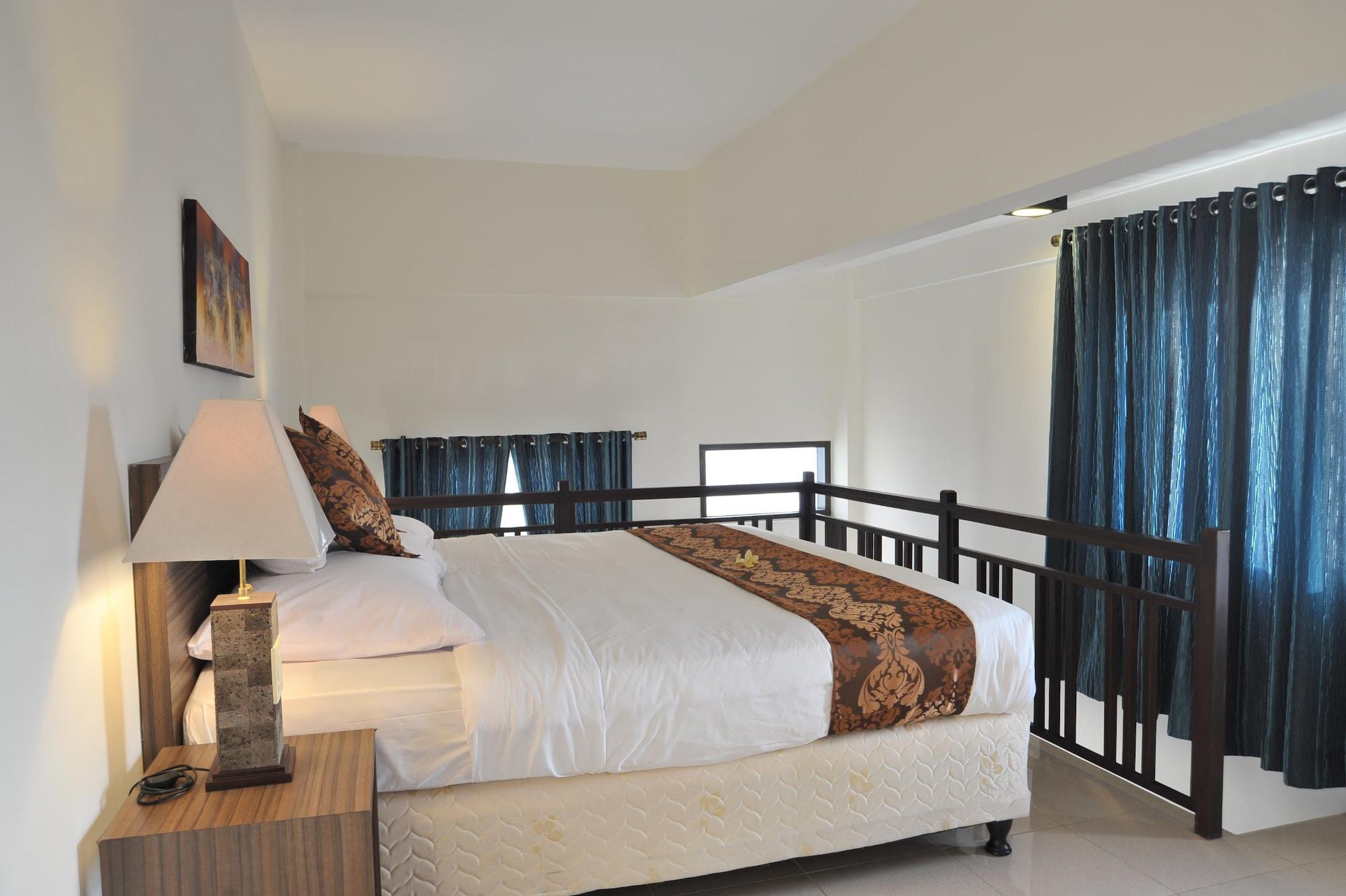 Ganga Hotel & Apartment Dempassar Exterior foto