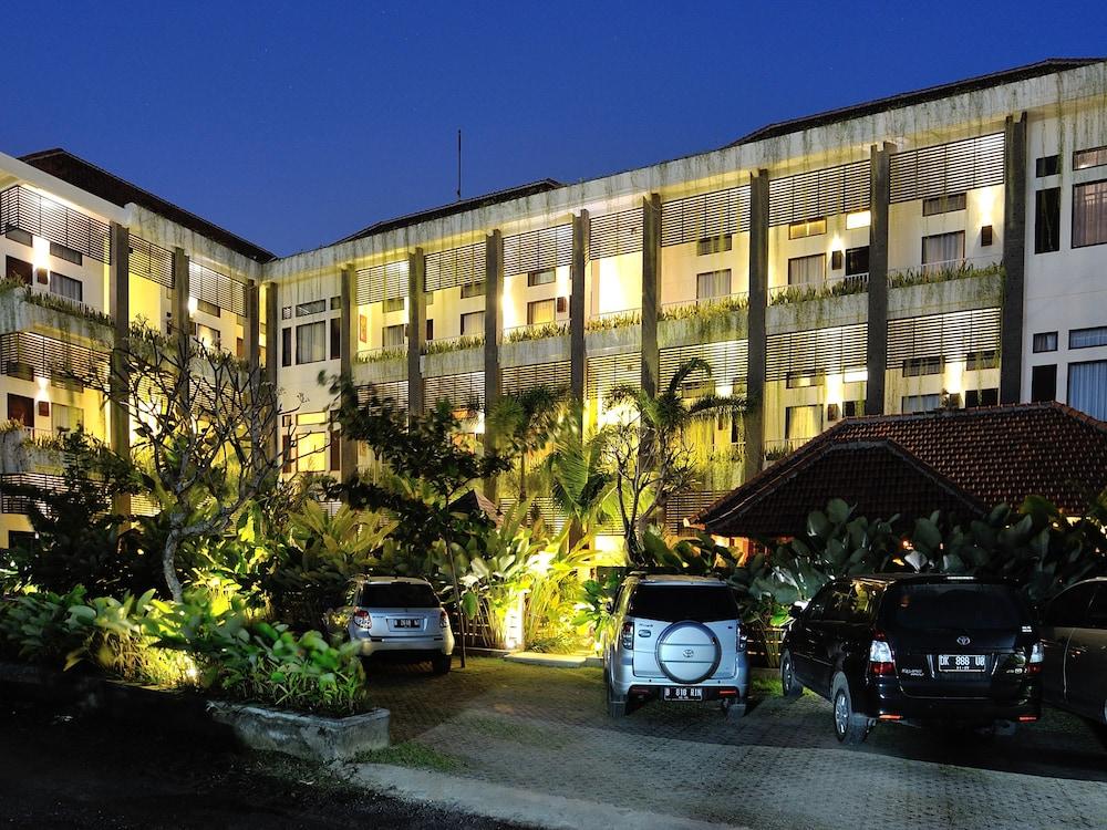 Ganga Hotel & Apartment Dempassar Exterior foto