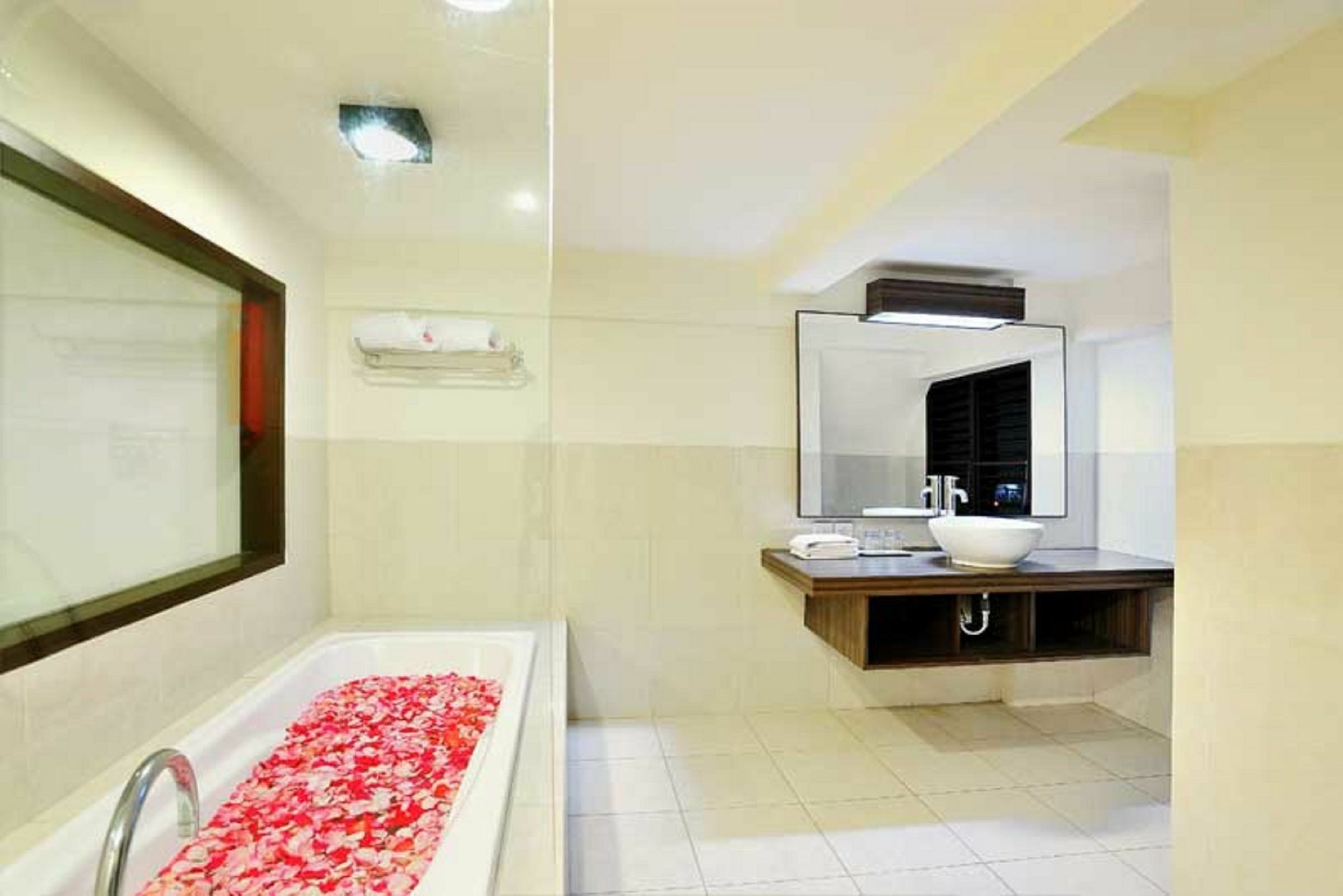 Ganga Hotel & Apartment Dempassar Exterior foto